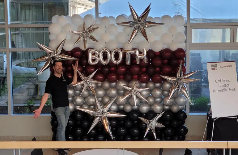 Balloon wall for a Chicago Booth event