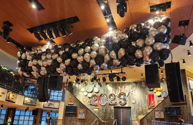 Balloon drop for NYE event