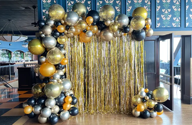 Stylish balloon wall for NYE parties and events