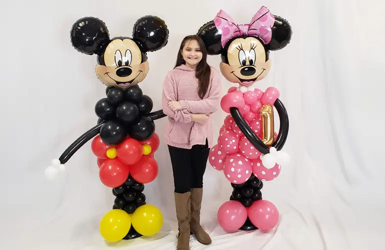 Mickey and Minnie Mouse balloon sculptures