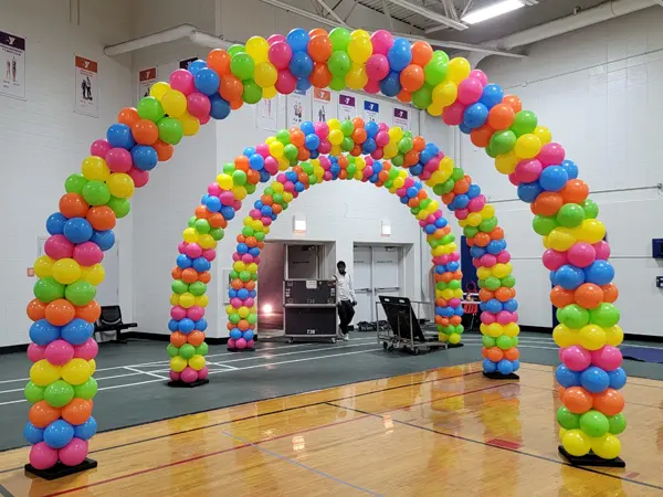 16ft Wide Classic Balloon Arch