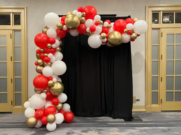 8ftx8ft Freestanding Organic Wave