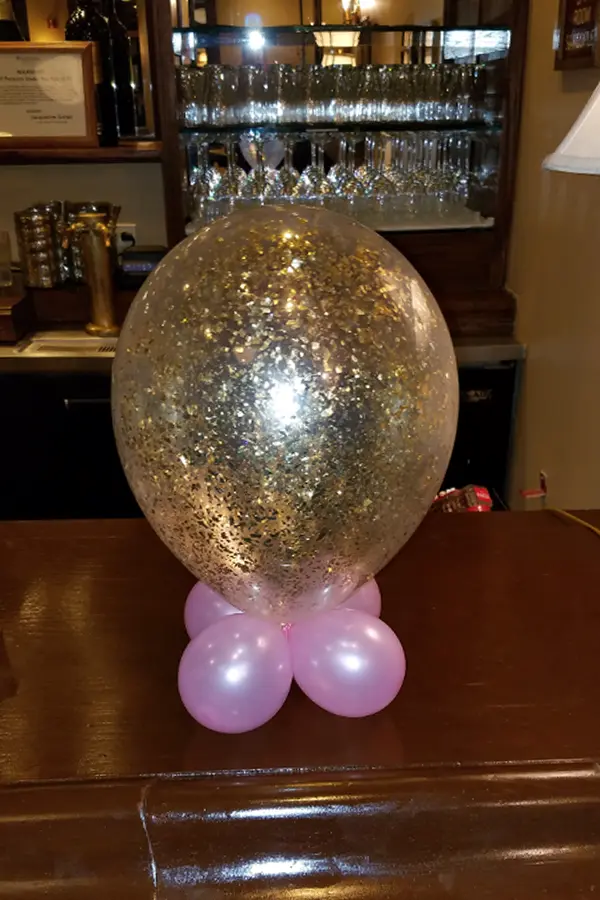Simple glitter filled balloon centerpiece