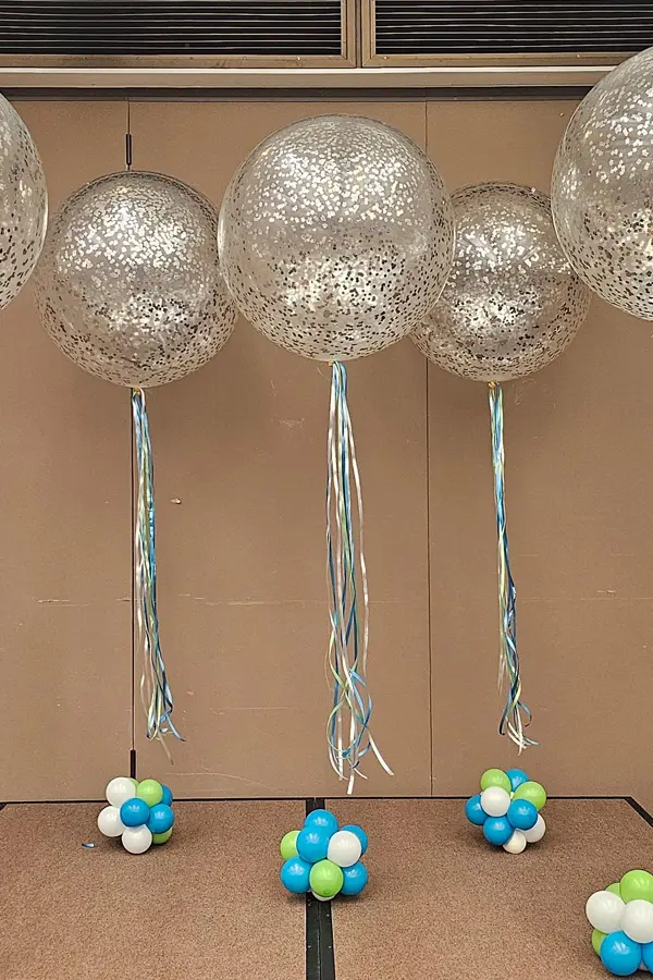 A jumbo balloon filled with glitter to add sparkle to the room.