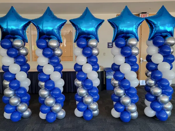 Classic balloon column with foil star topper