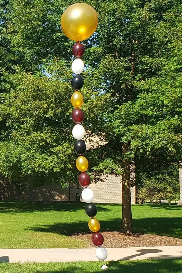 Tall bead balloon column standing 16ft tall
