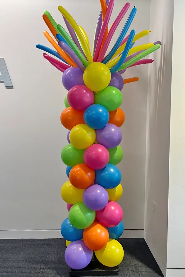 Organic Balloon Column 9 Ft Tall