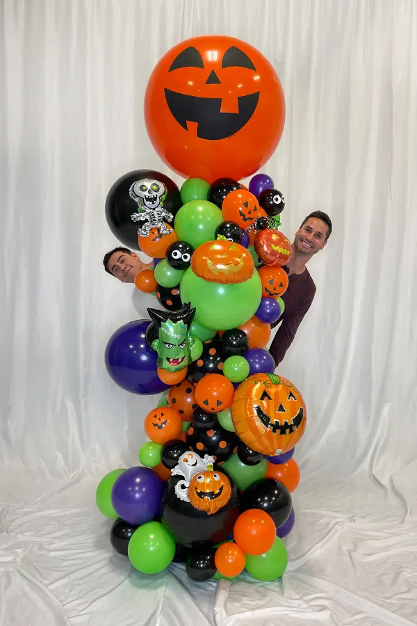Organic balloon column with mini halloween foil accents