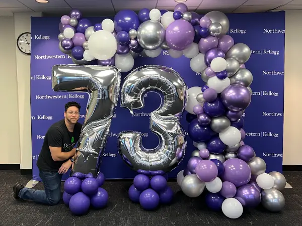 Jumbo balloon numbers with a freestanding organic balloon wave