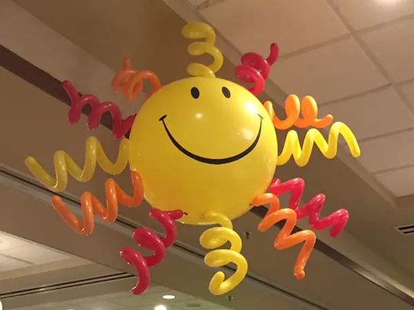 Jumbo sun balloon for ceiling decoration