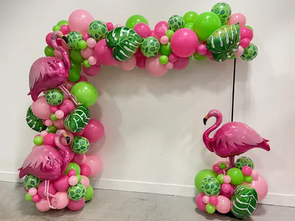 Trendy style balloon arch with tropical theme