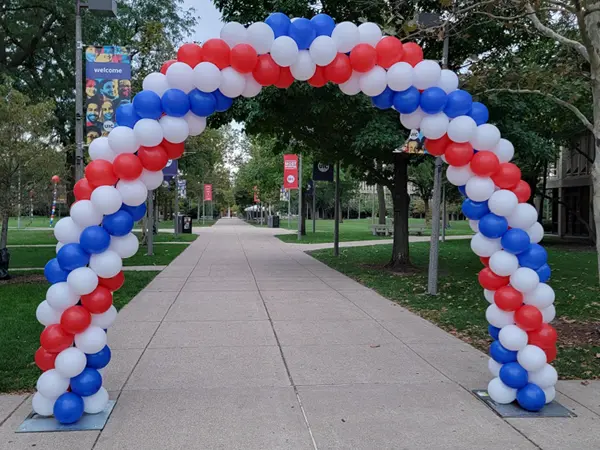 11ft wide classic outdoor balloon arch