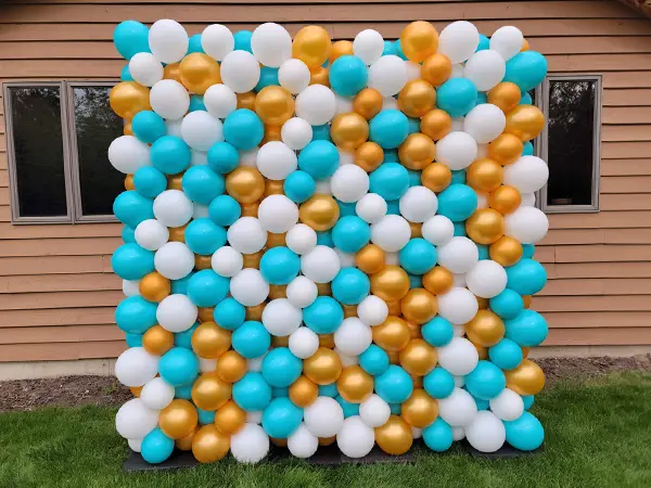 8ftx8ft Classic balloon wall