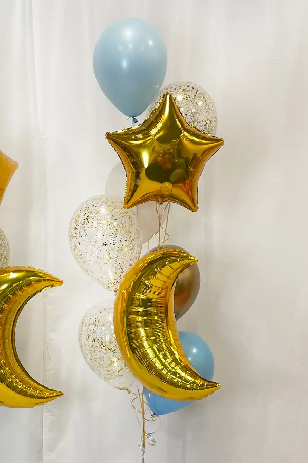 Sparkly balloon bouquet with glitter and foil accents
