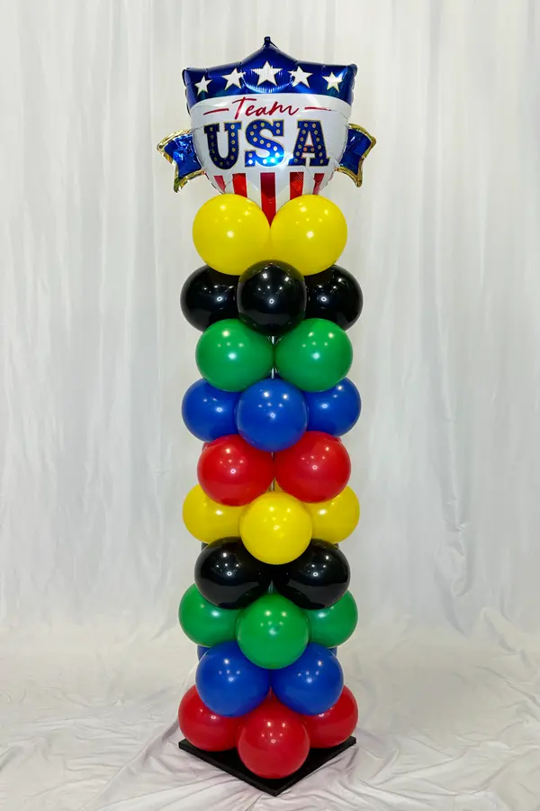 Team USA balloon sculpture